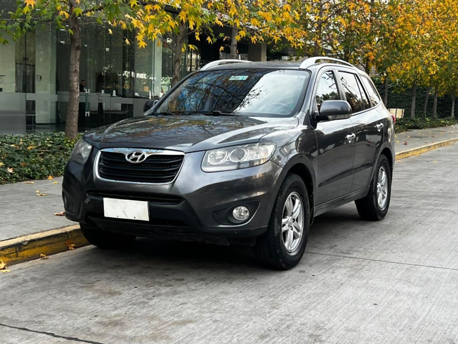 Hyundai SANTA FE GLS 2.4 MT 2011 - Foto 3 de 10