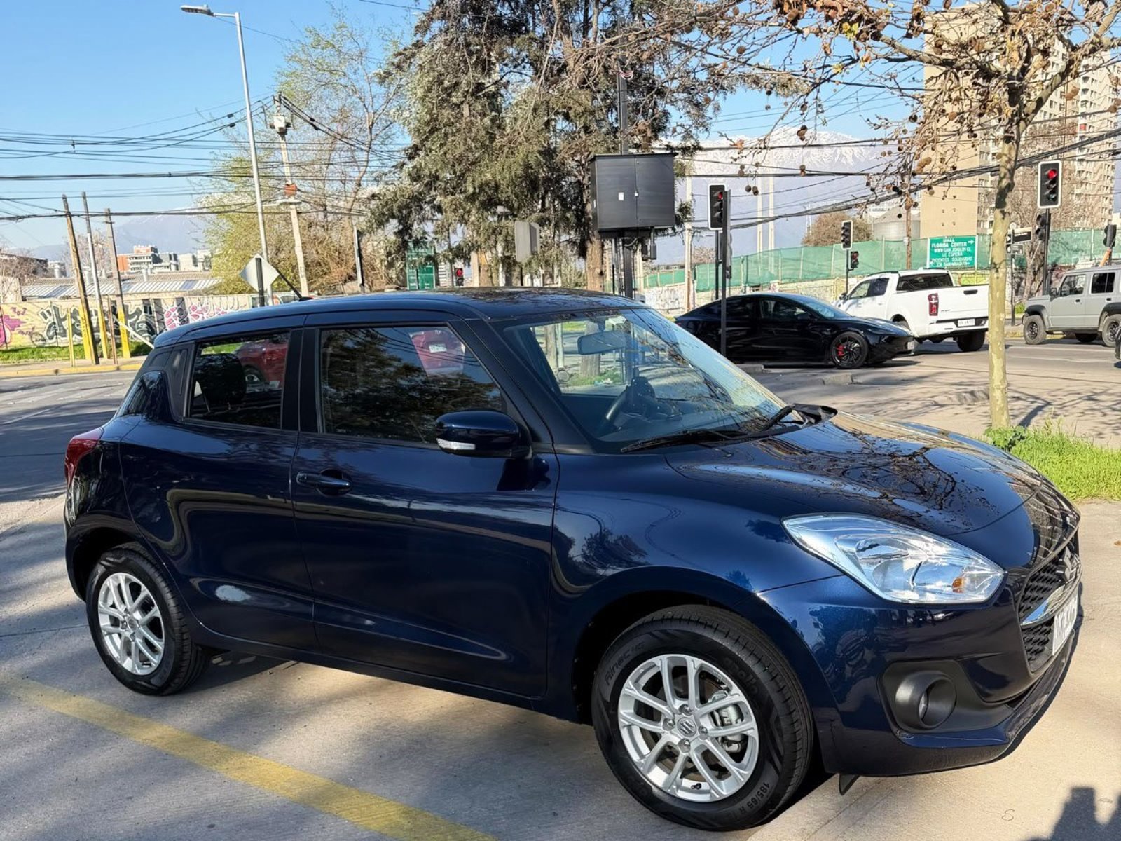 Suzuki SWIFT GL SPORT MT 1.2 2025 - Foto 3 de 10
