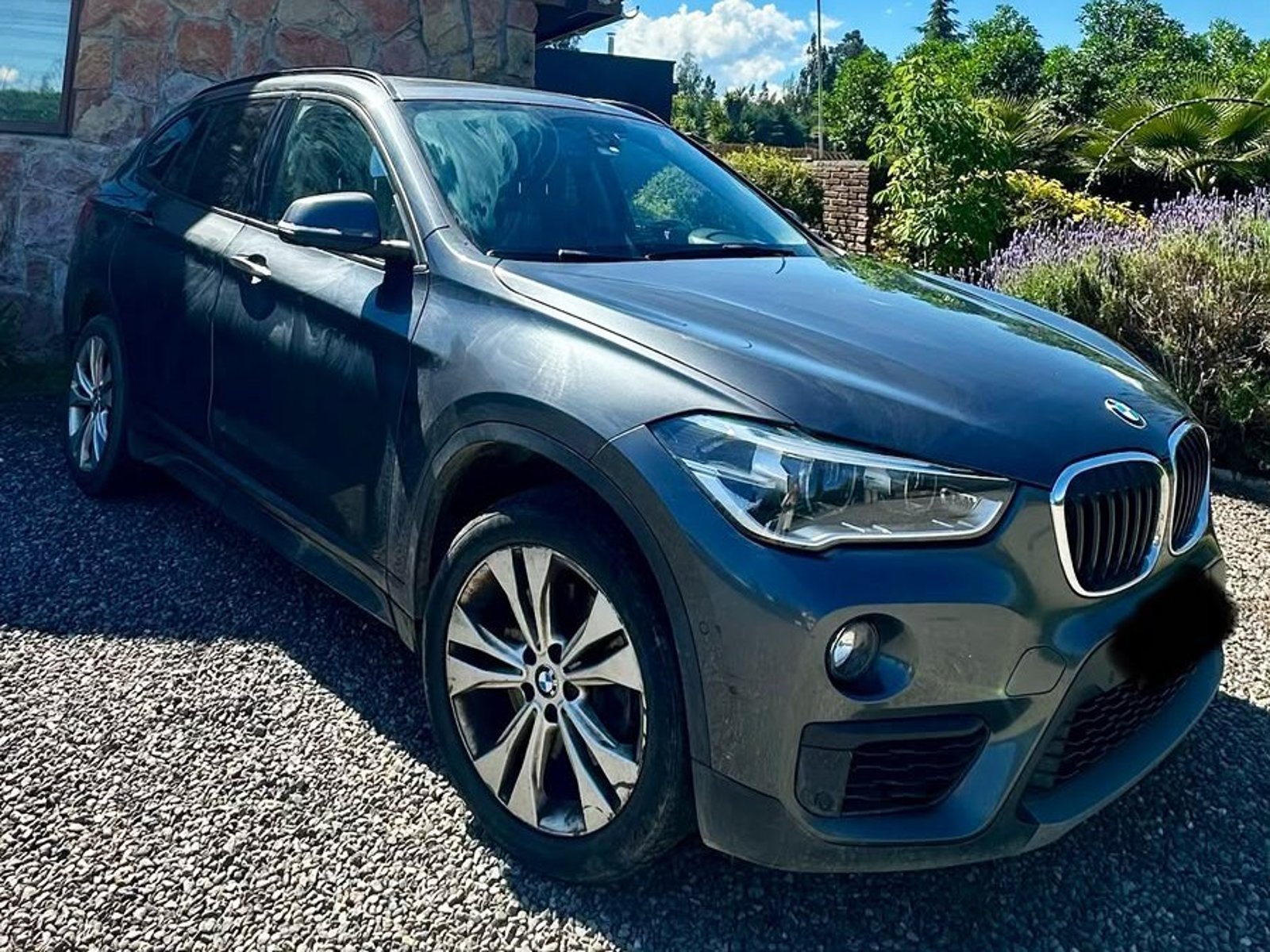 BMW X1 20i SDRIVE 20I LUXURY 2018 - Foto 2 de 8
