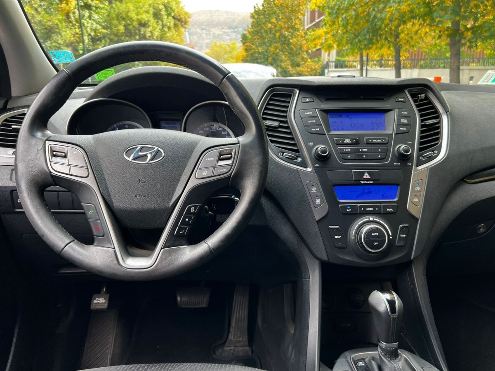 Hyundai SANTA FE GLS 2.4 AT 2015 - Imagen 9 de 10