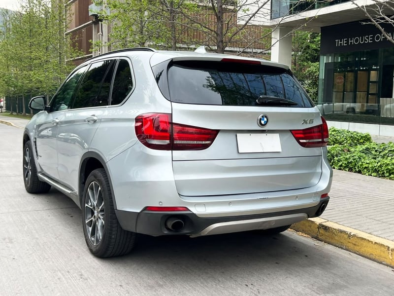 BMW X5 30d XDRIVE 2015 - Imagen 4 de 10