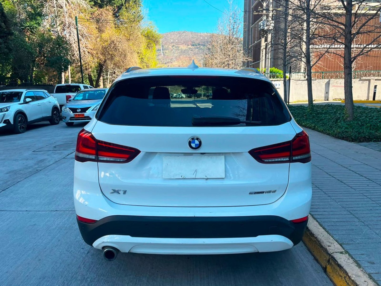 BMW X1 18d SDRIVE LCI 2.0 2021 - Foto 5 de 10