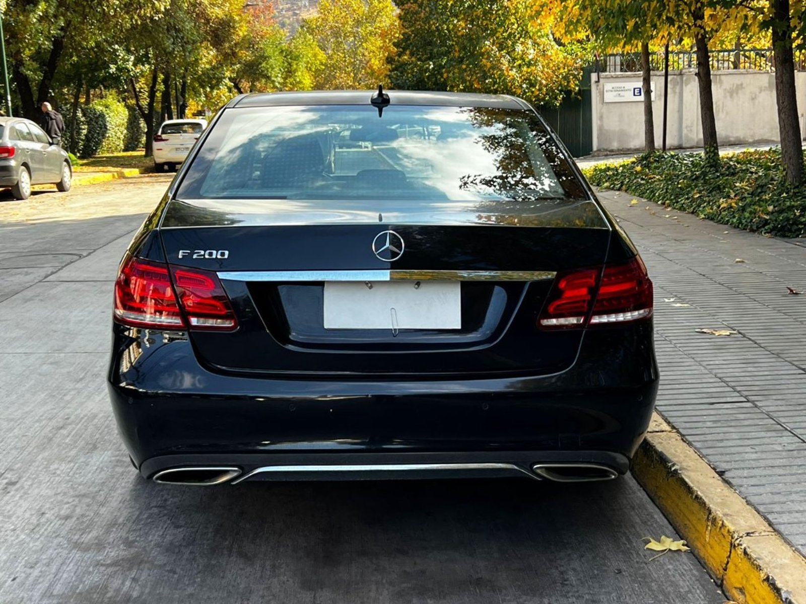 Mercedes-Benz E200 2015 - Foto 5 de 10