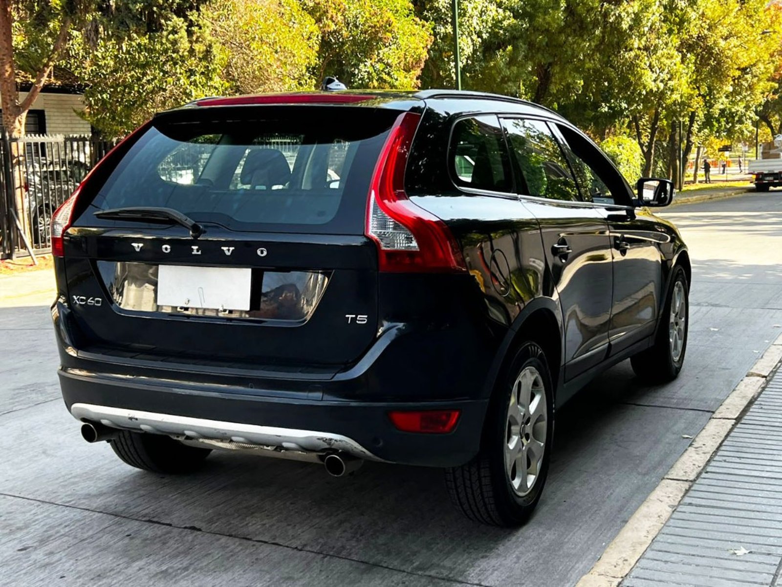 Volvo XC60 T5 COMFORT 2013 - Imagen 6 de 10