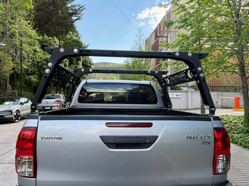 Toyota HILUX DX 2.4 MT 4x2 2021 - Imagen 8 de 10