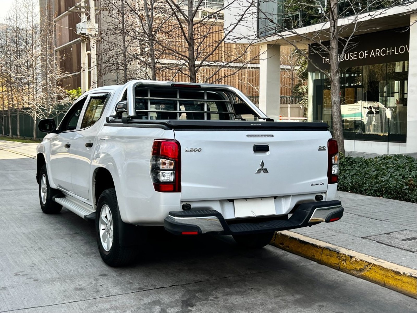 Mitsubishi L200 WORK CR 2.4 MT 2021 - Foto 5 de 10