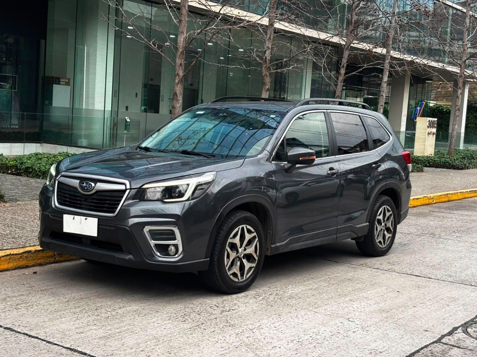 Subaru FORESTER CVT 4X4 2.0 AT 2021 - Foto 2 de 10