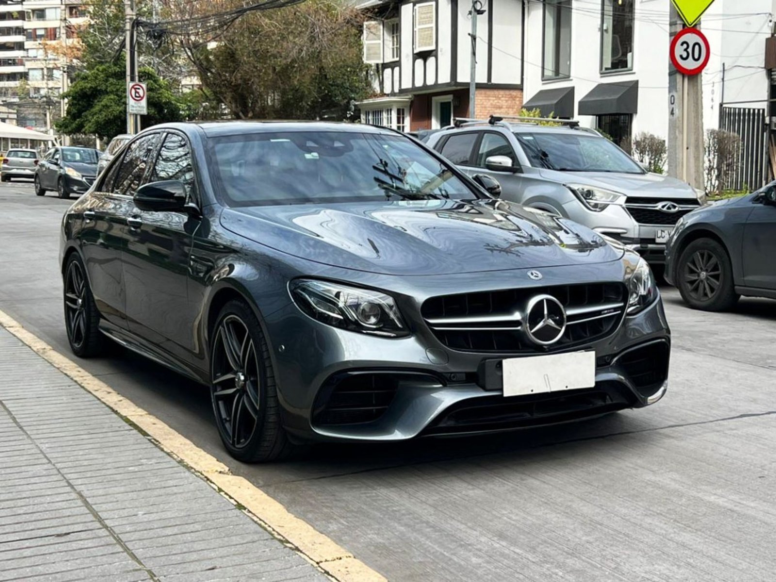 Mercedes-Benz E63 S 4.0 2019 - Imagen 3 de 10