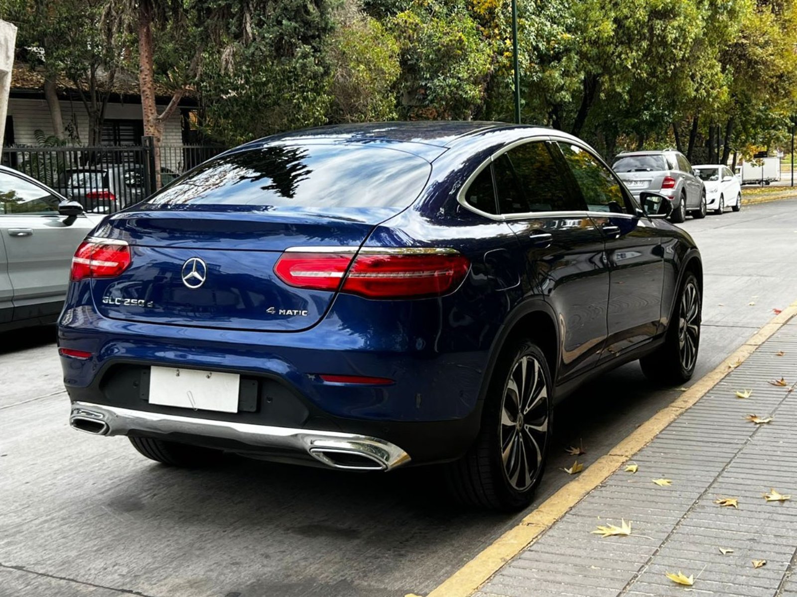 Mercedes-Benz GLC 250 D COUPE 4MATIC 2018 - Imagen 6 de 10