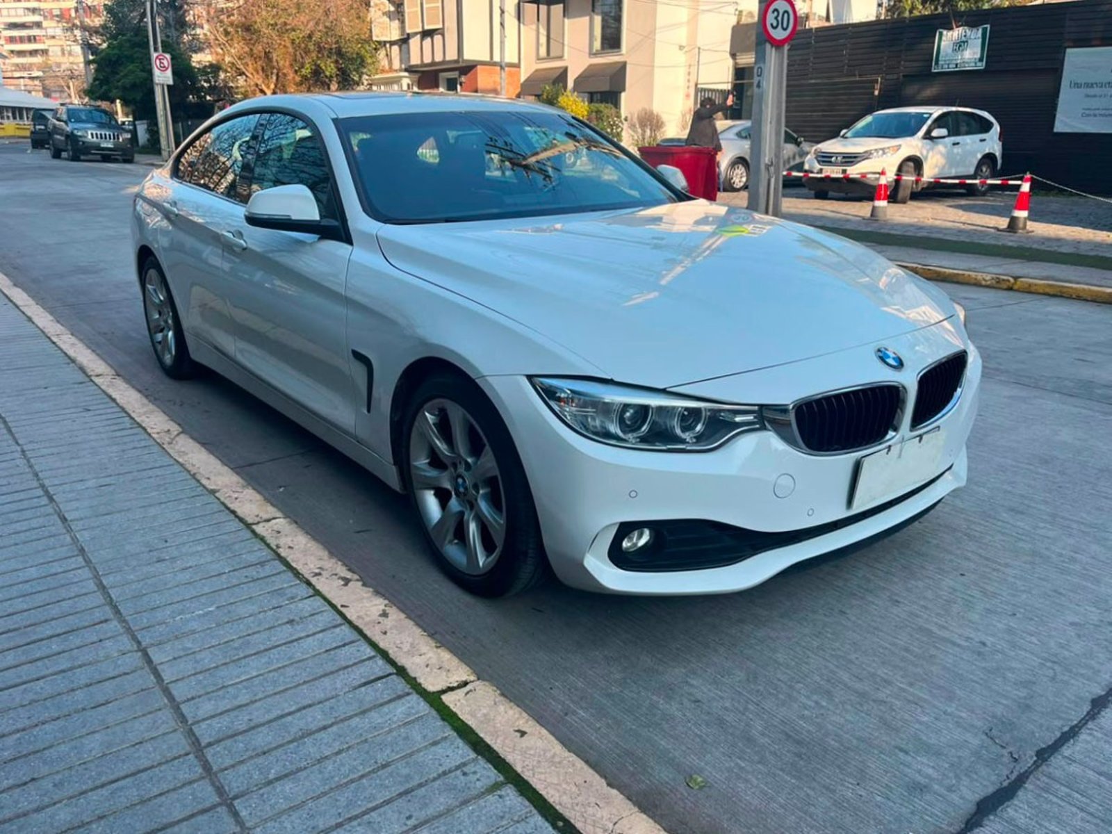 BMW 420 GRAN COUPE 2.0 2017 - Foto 3 de 10