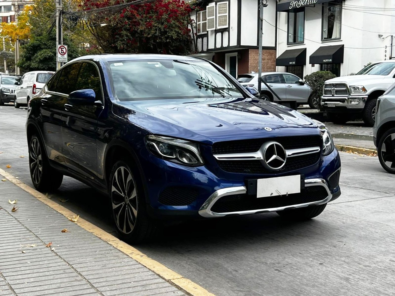 Mercedes-Benz GLC 250 D COUPE 4MATIC 2018 - Foto 2 de 10