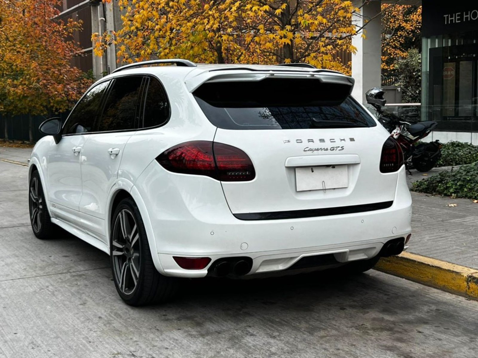 Porsche CAYENNE GTS 4.8 2013 - Imagen 6 de 10