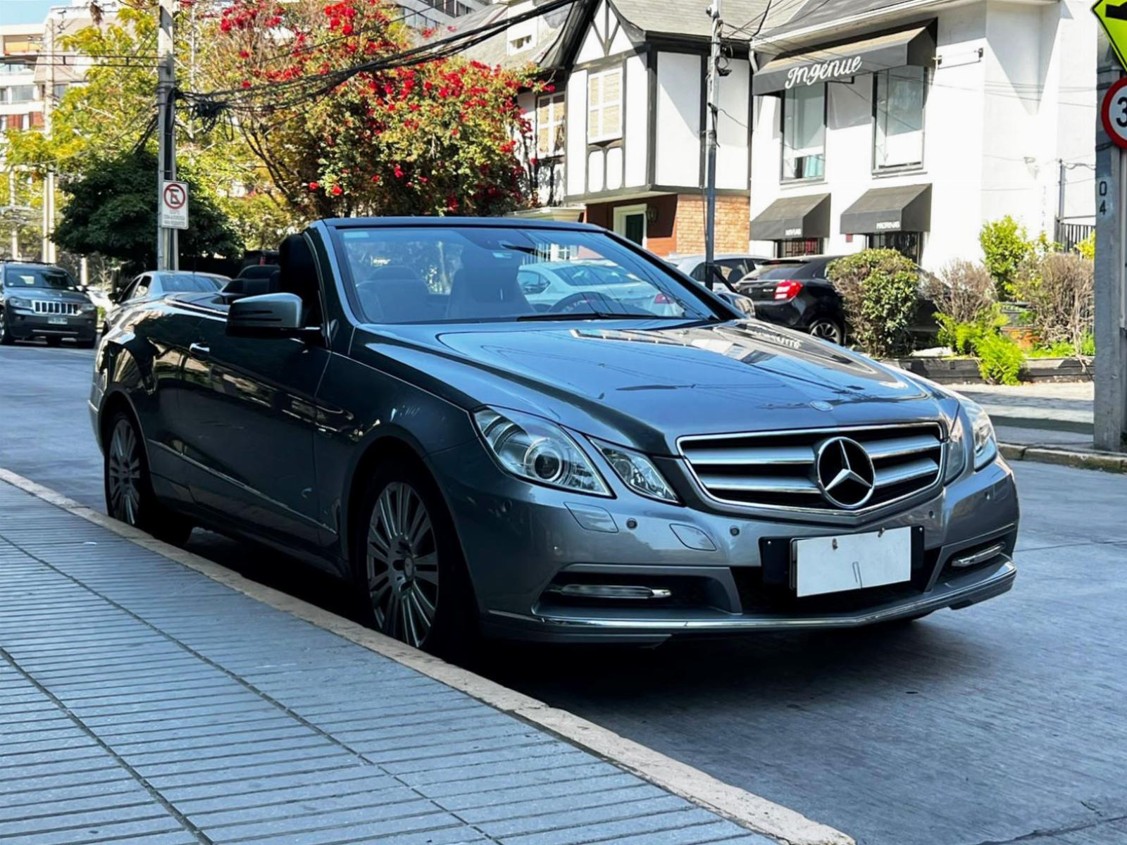 Mercedes-Benz E350 CABRIO ELEGANCE 2013 - Foto 2 de 10