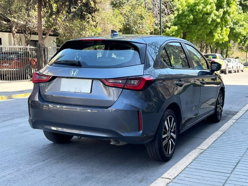 Honda CITY EXL 1.5 AT 2023 - Imagen 6 de 10