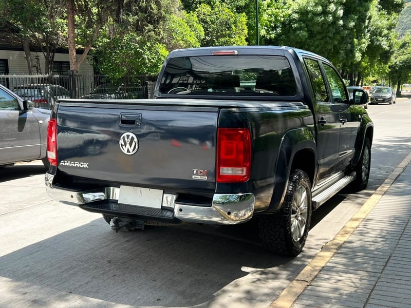 Volkswagen AMAROK HIGHLINE 2.0T DIESEL 2015 - Imagen 6 de 10