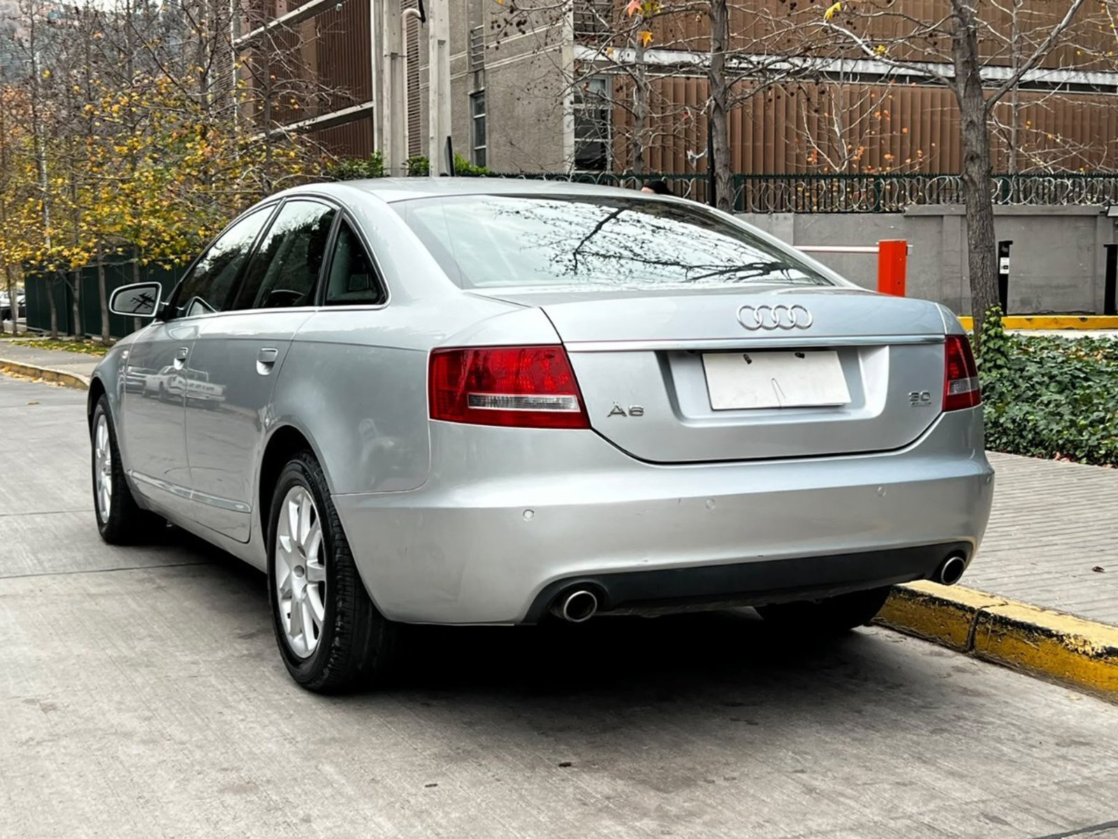 Audi A6 3.0 QUATTRO 2005 - Foto 4 de 10