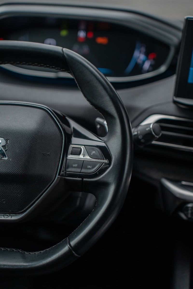 Peugeot 3008 2023 - Imagen 12 de 20