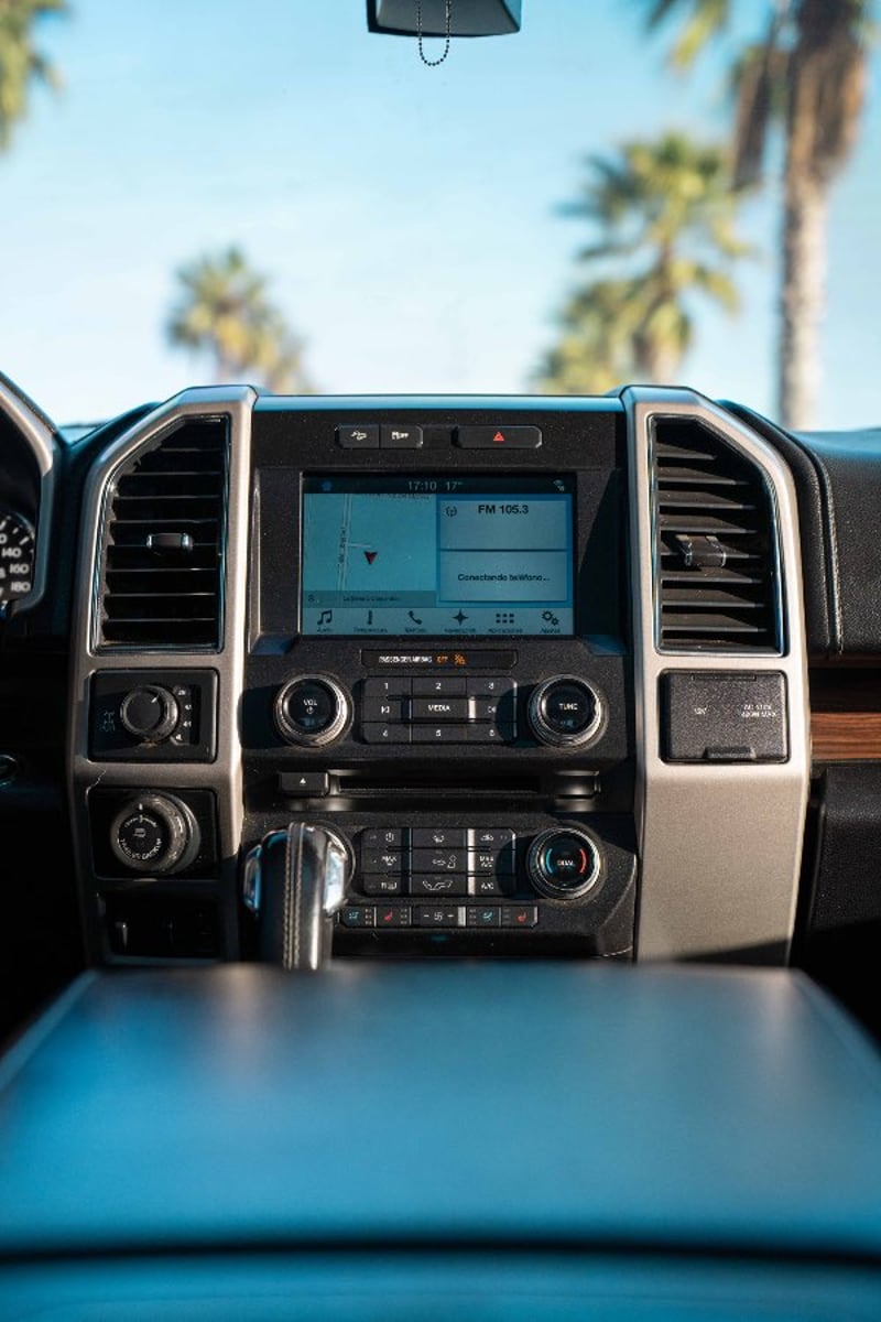 Ford F150 lariat 5.0 v8 2018 - Imagen 13 de 20