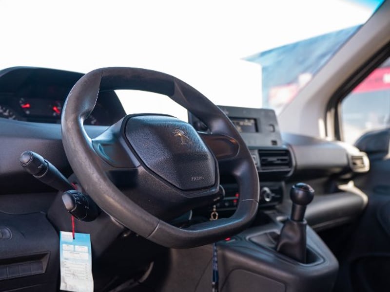 Peugeot PARTNER HDI 92 L1 1.6 2021 - Imagen 17 de 20