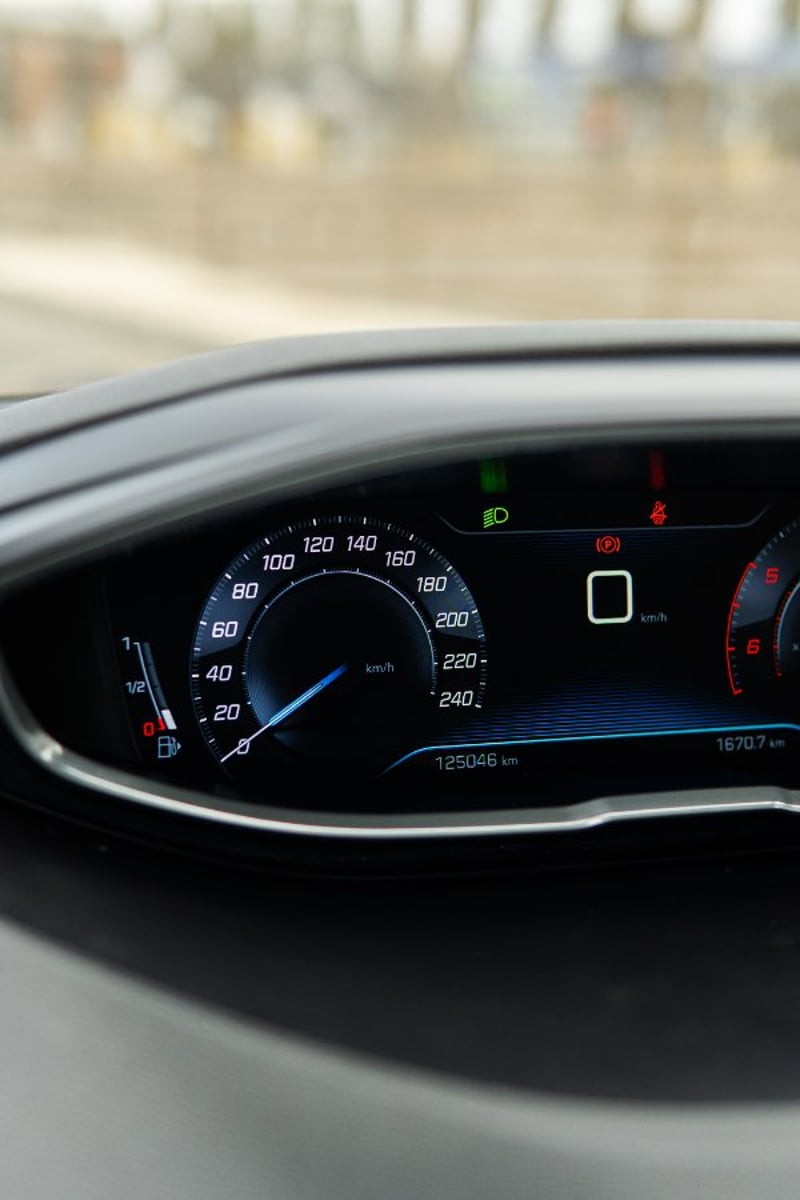 Peugeot 3008 Allure 1.6 THP AT 2018 - Imagen 17 de 20
