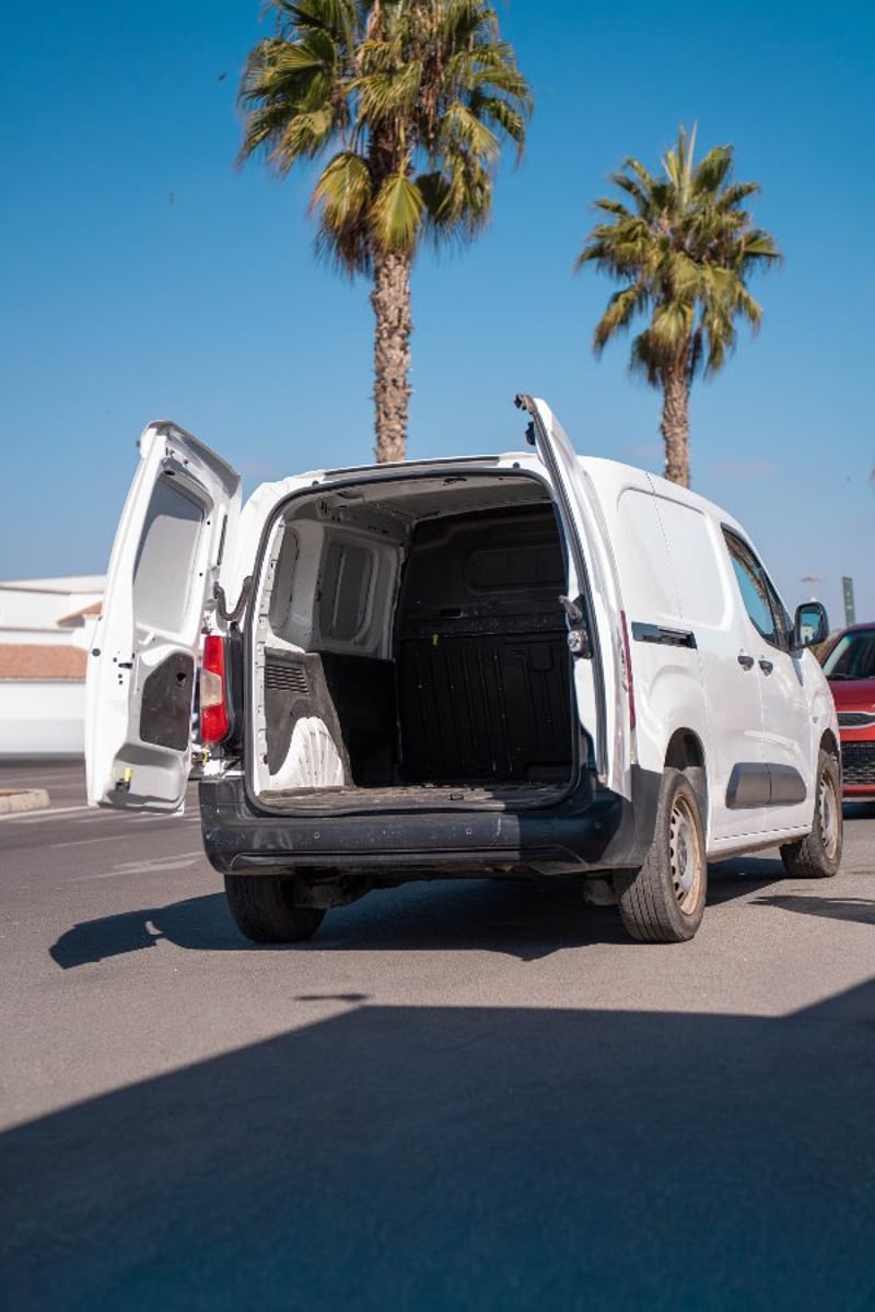 Peugeot PARTNER HDI 92 L1 1.6 2021 - Imagen 7 de 20