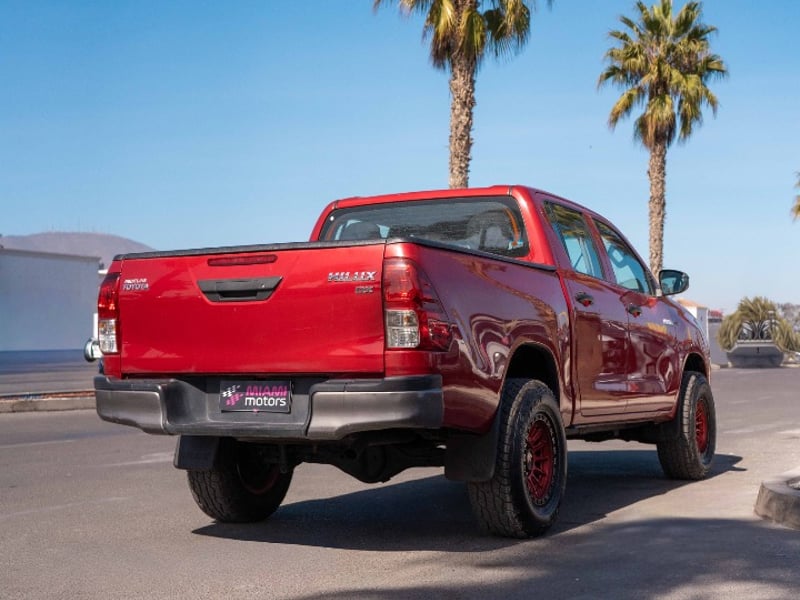 Toyota HILUX 2022 - Imagen 5 de 20