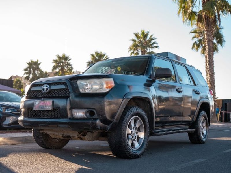 Toyota 4RUNNER SR5 4.0 AUT 2011 - Imagen 3 de 20