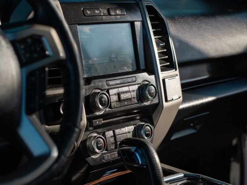 Ford F150 lariat 5.0 v8 2018 - Imagen 16 de 20