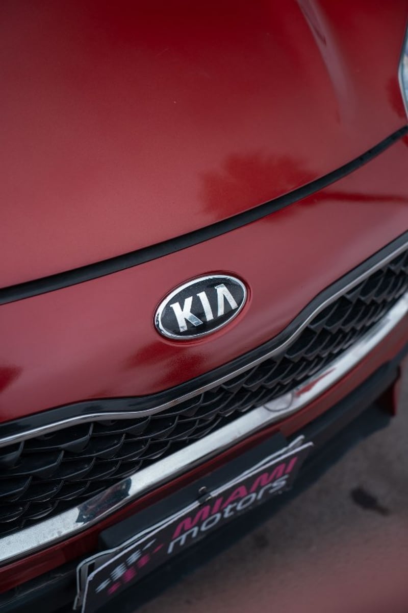 Kia GRAND SPORTAGE 2019 - Imagen 8 de 20