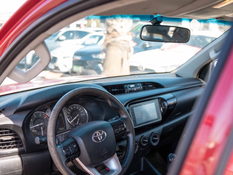 Toyota HILUX 2022 - Imagen 16 de 20