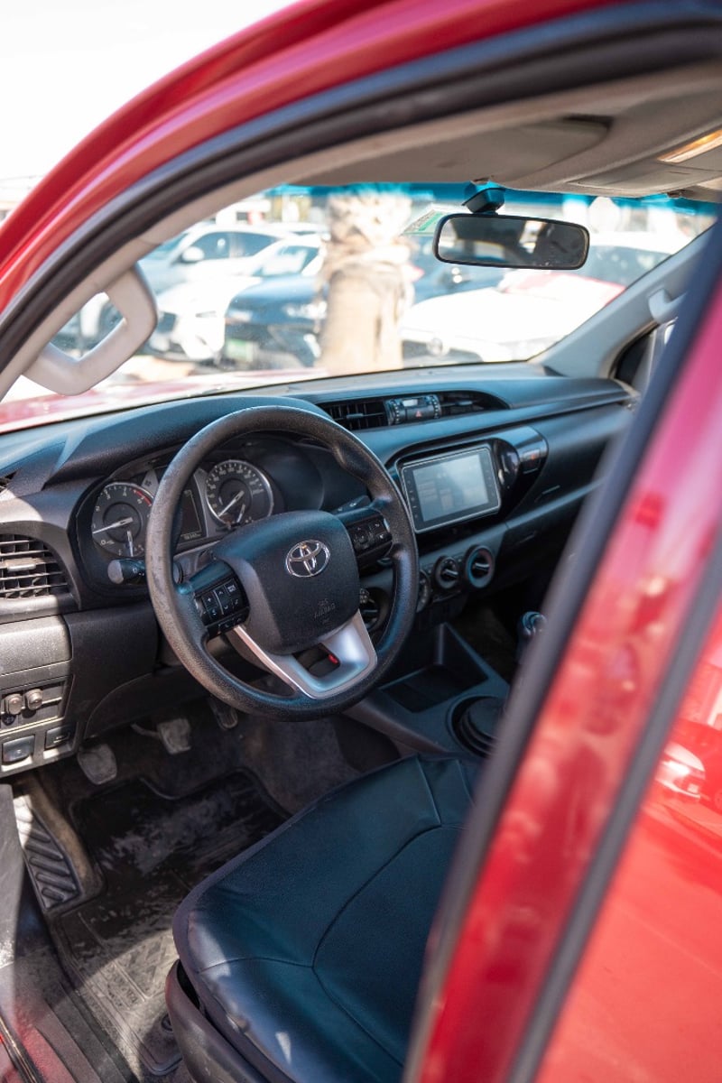 Toyota HILUX 2022 - Imagen 16 de 20