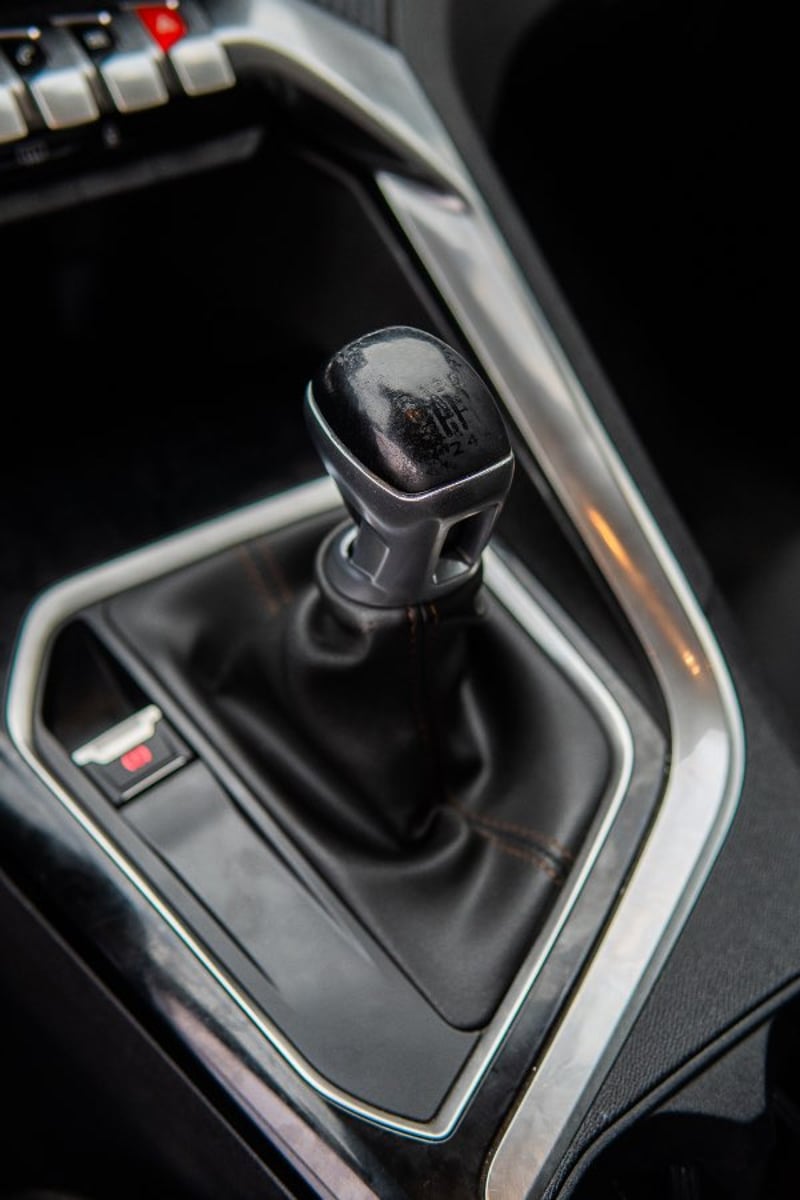 Peugeot 3008 Allure 1.6 THP AT 2018 - Imagen 12 de 20