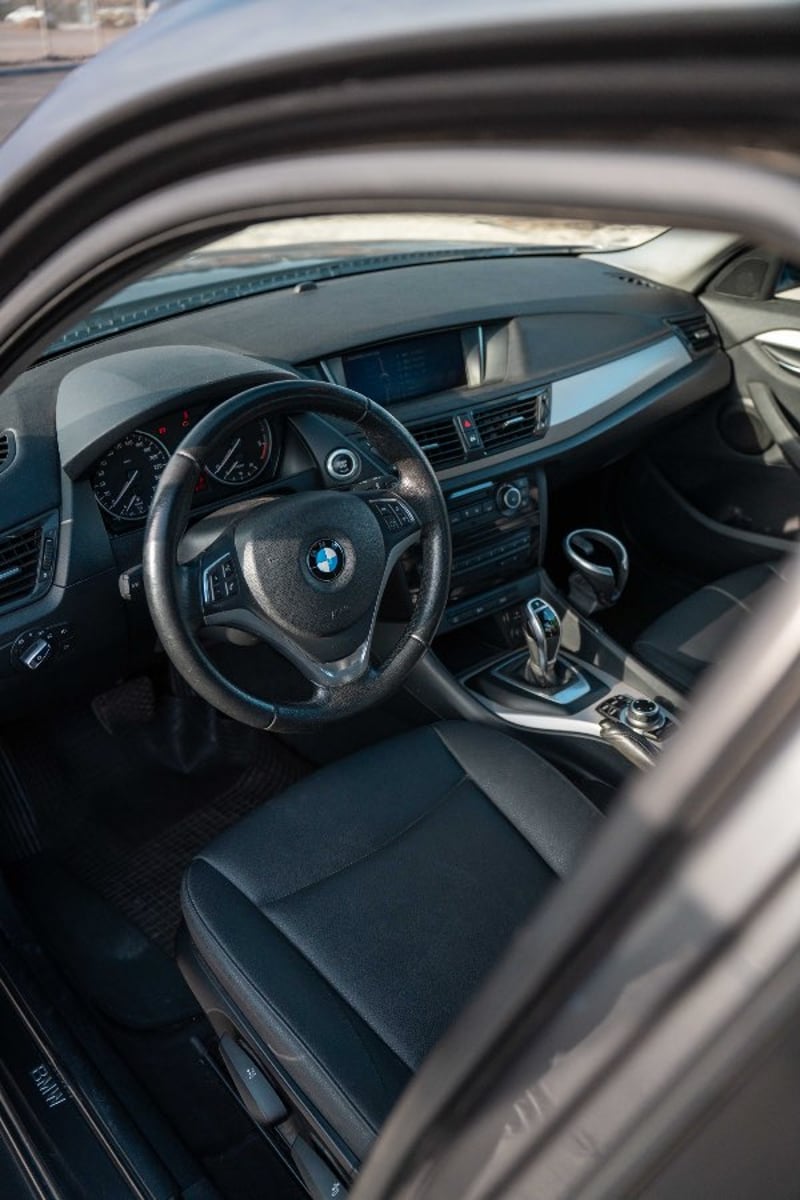 BMW X1 SDRIVE18D LUXURY 2.0L 2014 - Imagen 12 de 20