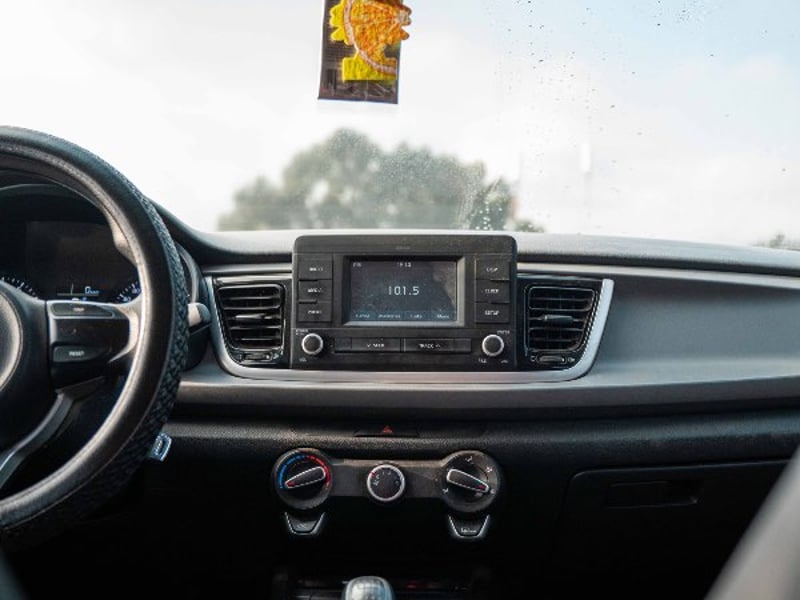 Kia RIO 2018 - Imagen 18 de 20