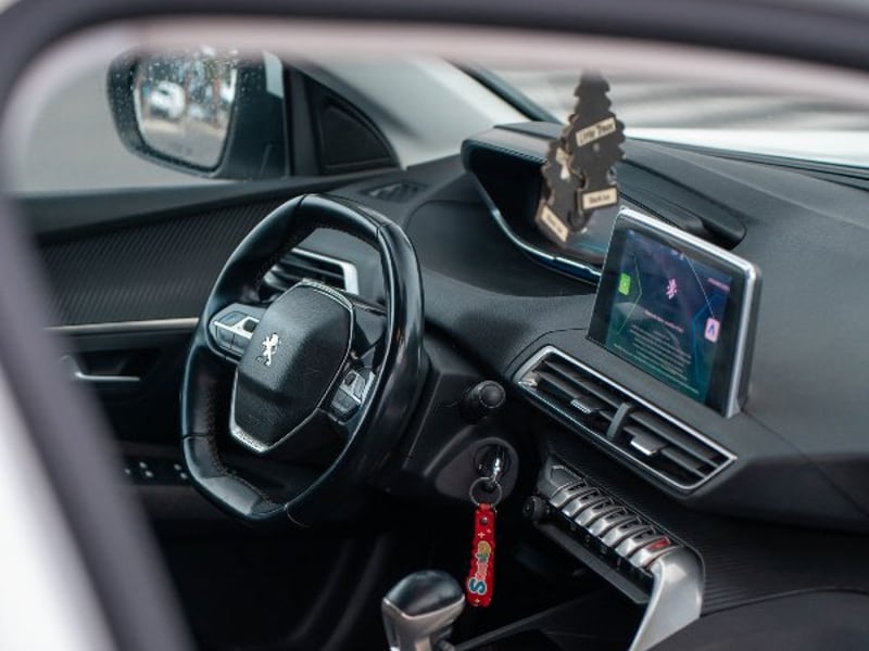 Peugeot 3008 2019 - Imagen 18 de 20