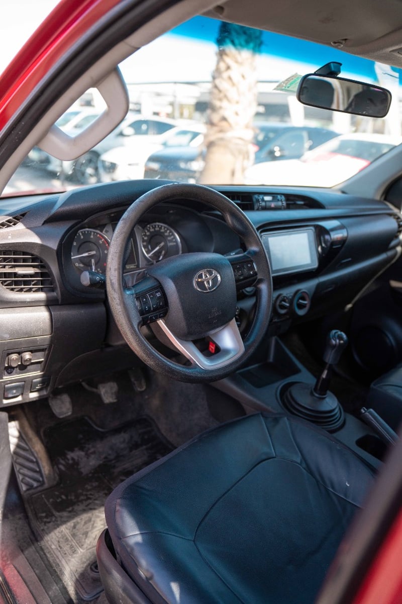 Toyota HILUX 2022 - Imagen 13 de 20
