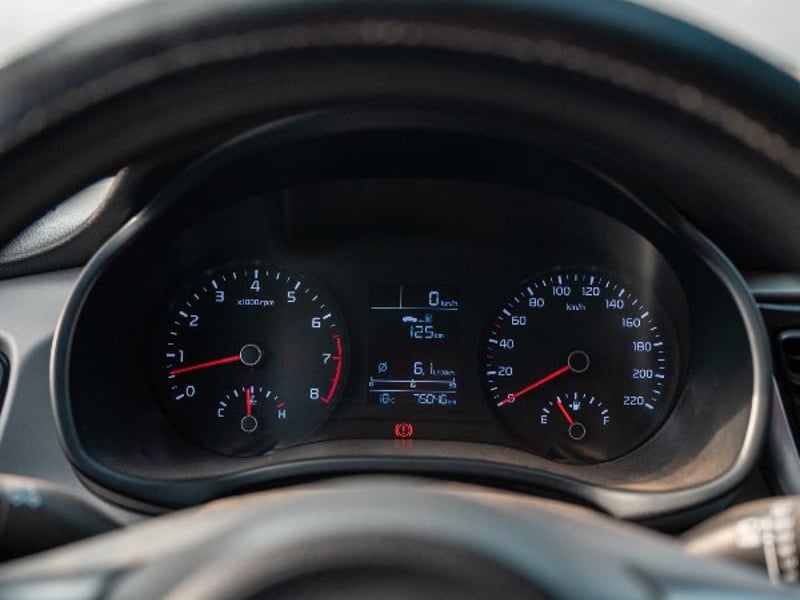 Kia RIO 2018 - Imagen 19 de 20