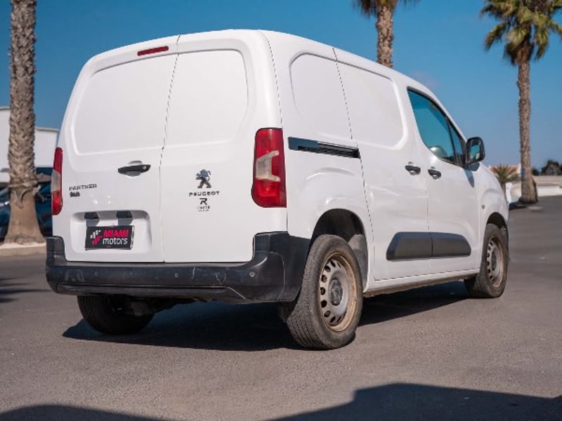 Peugeot PARTNER HDI 92 L1 1.6 2021 - Imagen 9 de 20