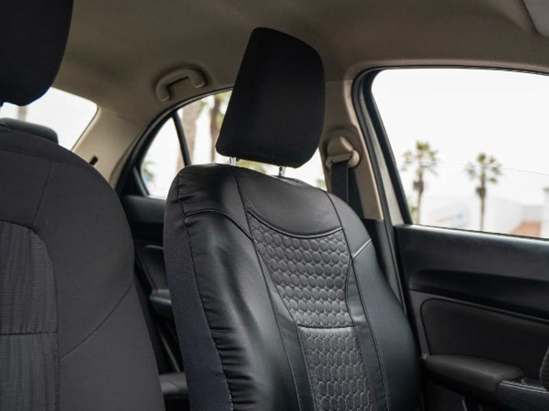Suzuki DZIRE 2018 - Imagen 17 de 19