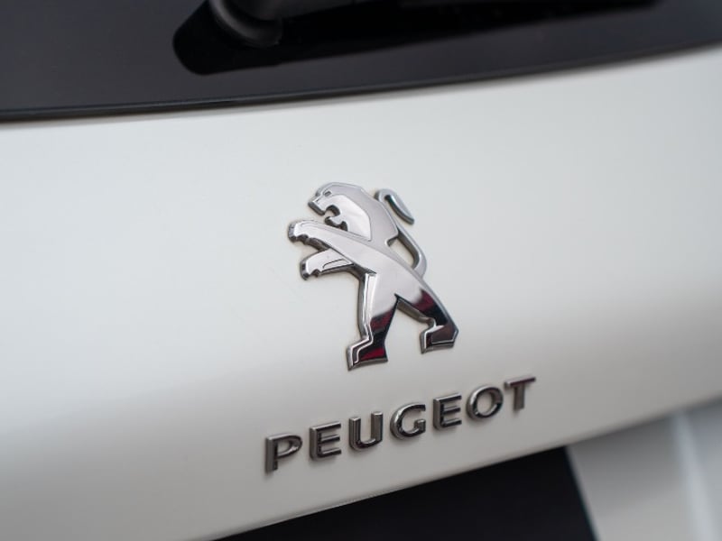 Peugeot 308 2019 - Imagen 19 de 20