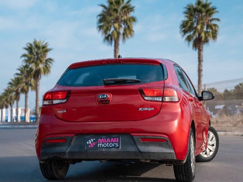 Kia RIO 2018 - Imagen 9 de 20