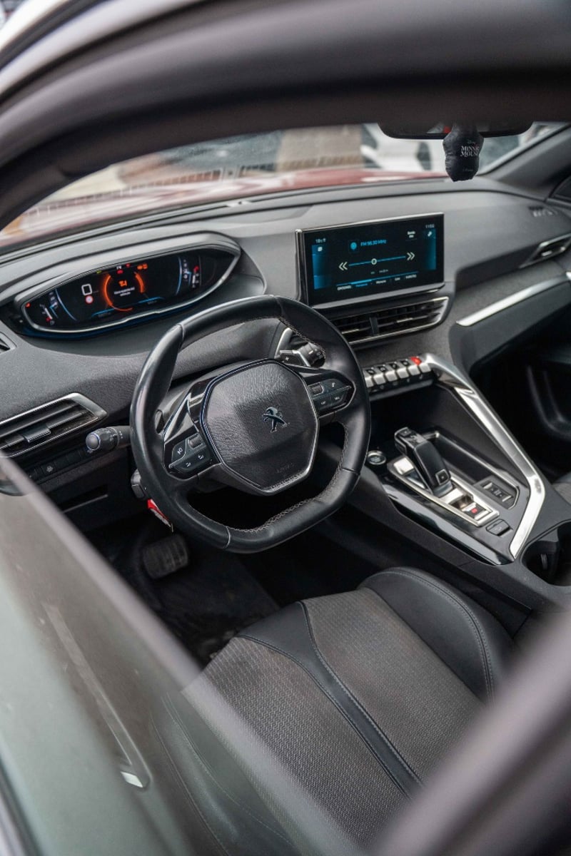 Peugeot 3008 2023 - Imagen 8 de 20