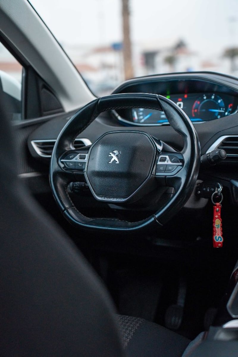 Peugeot 3008 2019 - Imagen 10 de 20