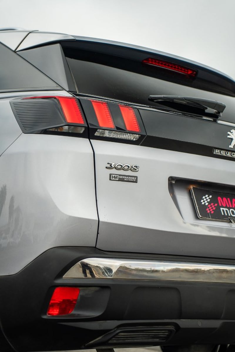 Peugeot 3008 Allure 1.6 THP AT 2018 - Imagen 6 de 20