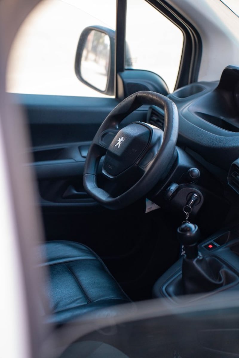 Peugeot PARTNER HDI 92 L1 1.6 2021 - Imagen 18 de 20