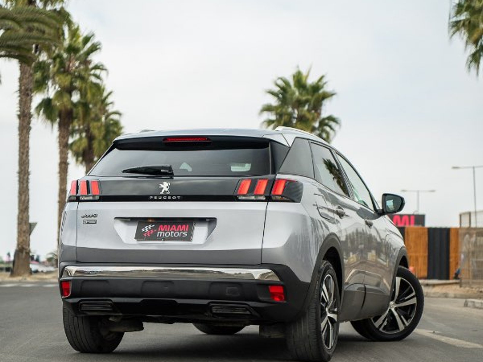 Peugeot 3008 Allure 1.6 THP AT 2018 - Foto 4 de 20