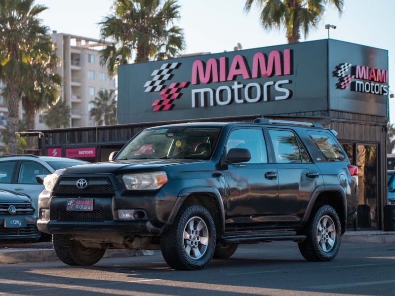 Toyota 4RUNNER SR5 4.0 AUT 2011