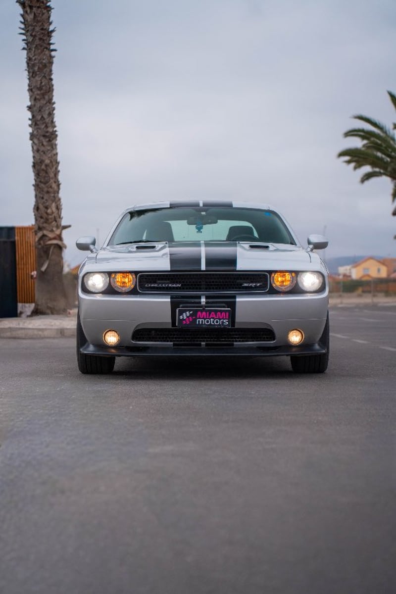 Dodge CHALLENGER 2012 - Imagen 4 de 20