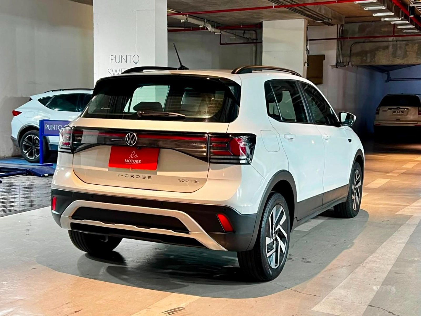 VOLKSWAGEN CROSSFOX Comfortline 2025 - Foto 4 de 20