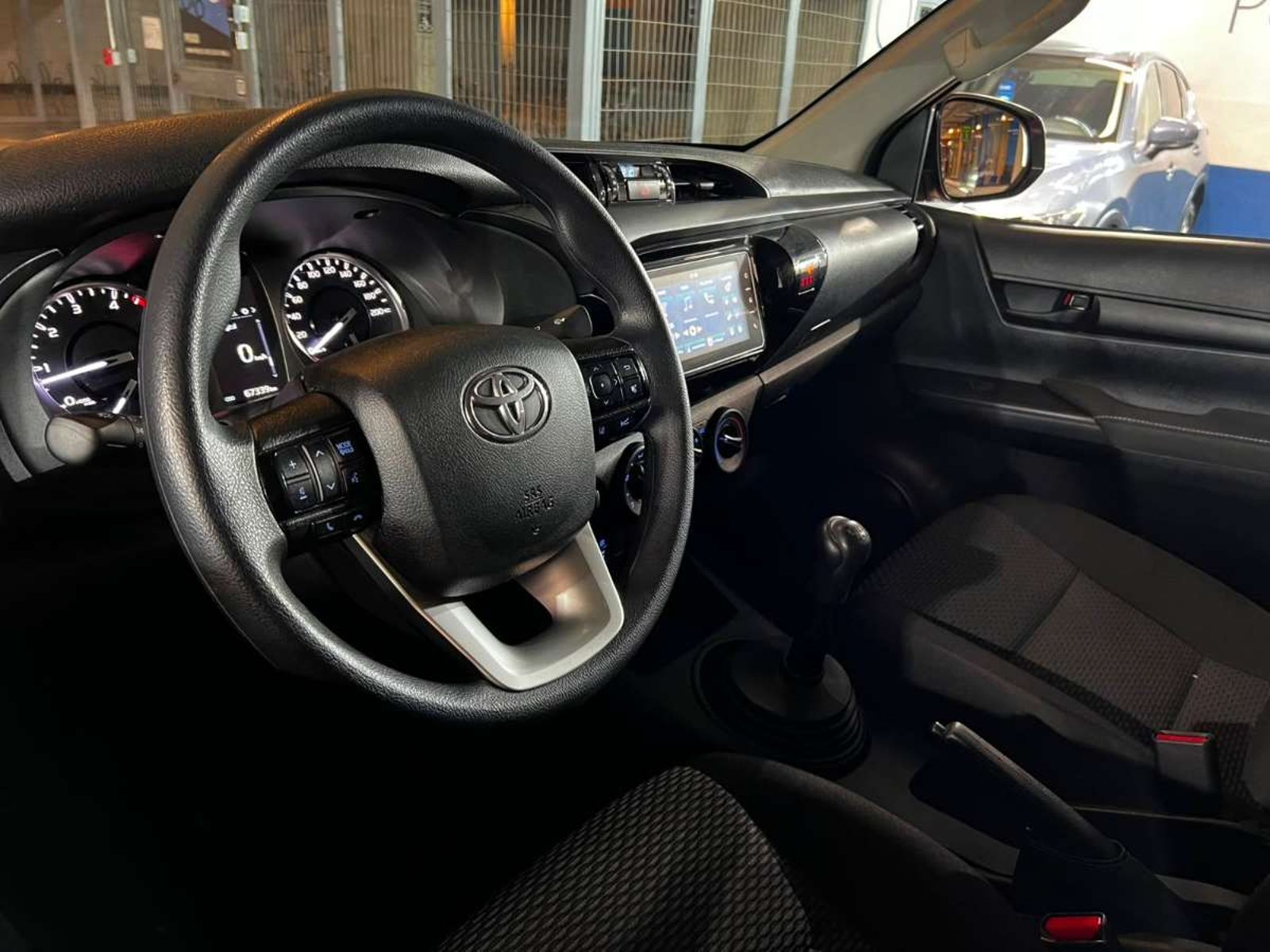 Toyota HILUX DX 4X4 2.4L🇯🇵 2024 - Imagen 9 de 19